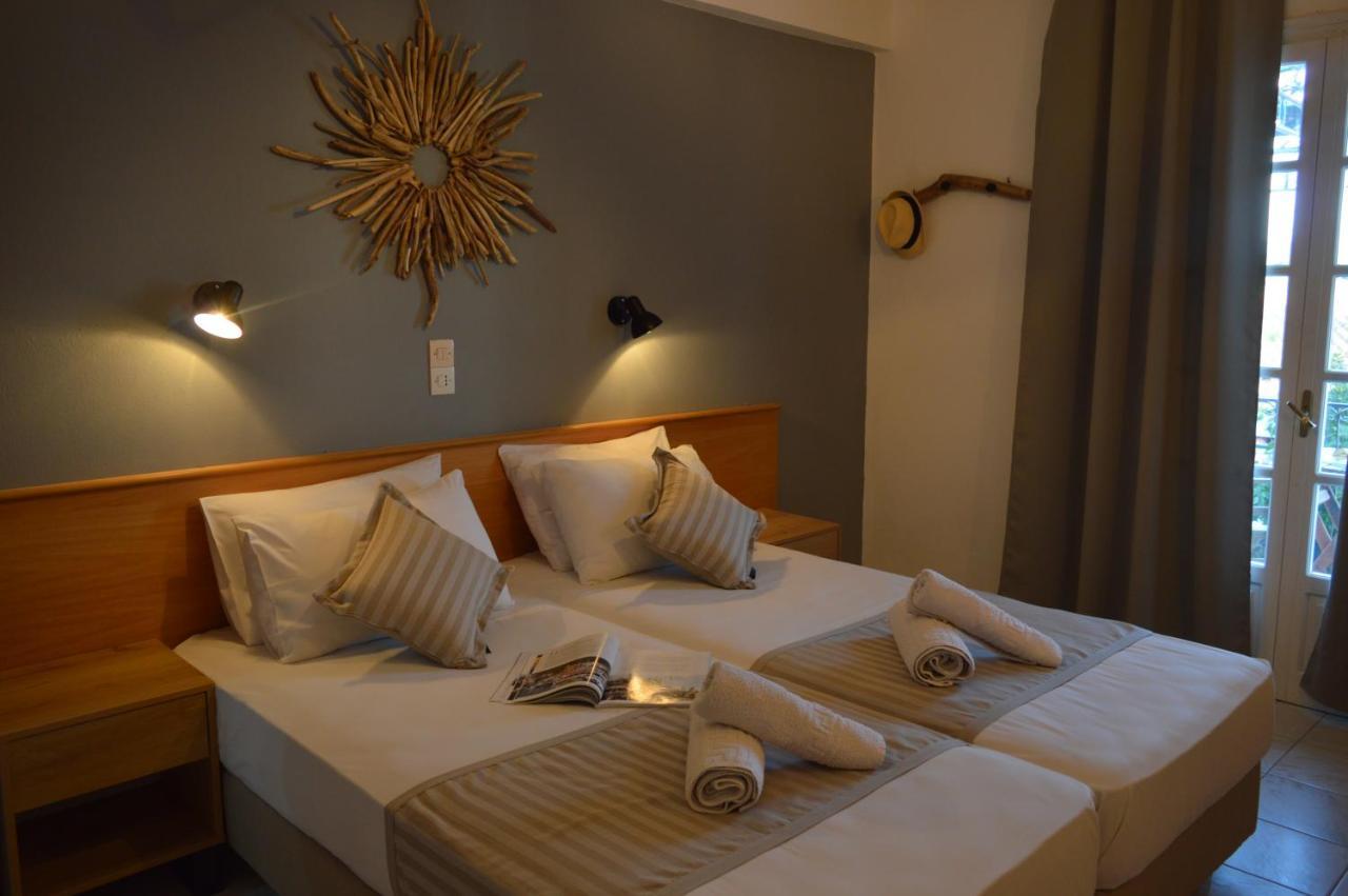 Rania Skiathos